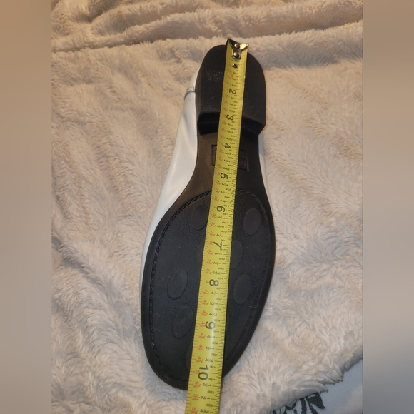 Mootsie Tootsie White Leather Loafers US10 - Picture 8 of 8